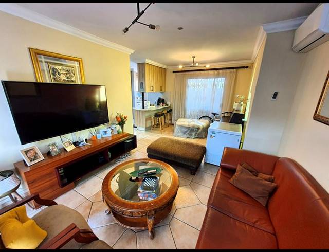 3 BEDROOM HOUSE FOR SALE IN KARENPARK